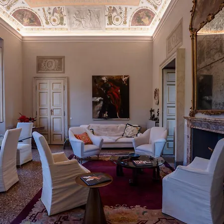 Bed & Breakfast Palazzo Giacometti 4*